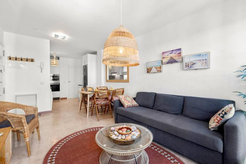 Fab Centre With Rooftop Terrace - Rdr451